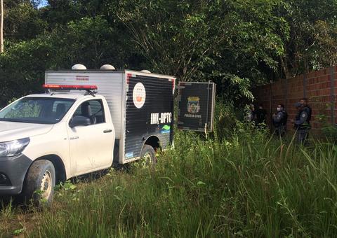 Com dentadura arrancada, corpo de homem é encontrado em área de mata em Manaus