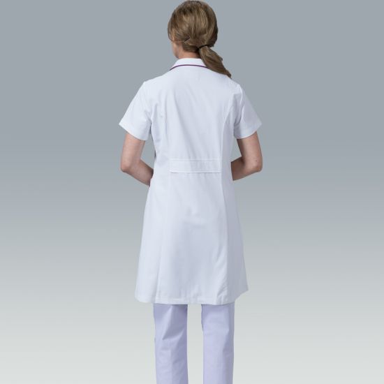 Site dedicado a fetiche médico doa trajes para hospital britânico 