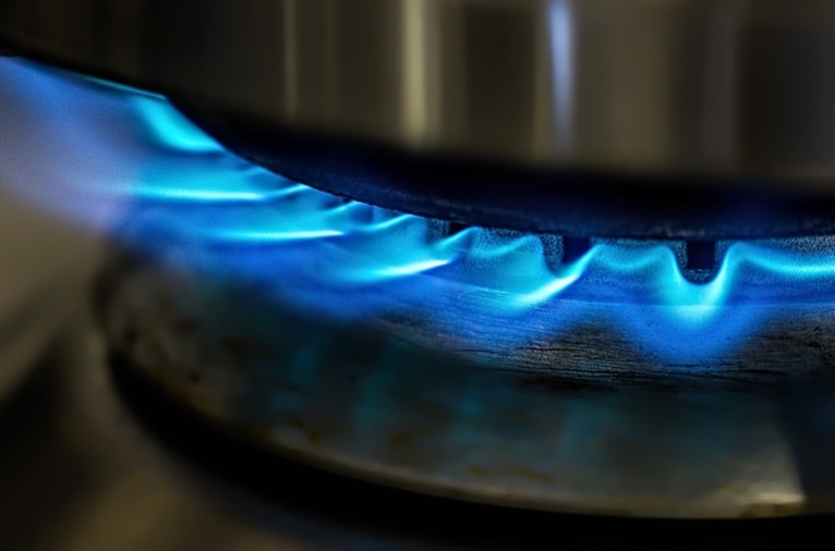 Petrobras afirma que não é preciso estocar gás de cozinha e reforça abastecimento