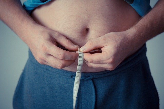 Confira dicas para perder as 'gordurinhas' da barriga