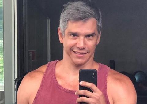 De quarentena, Marcio Garcia posa ao lado do filho durante treino e aconselha: 'Tenha fé'