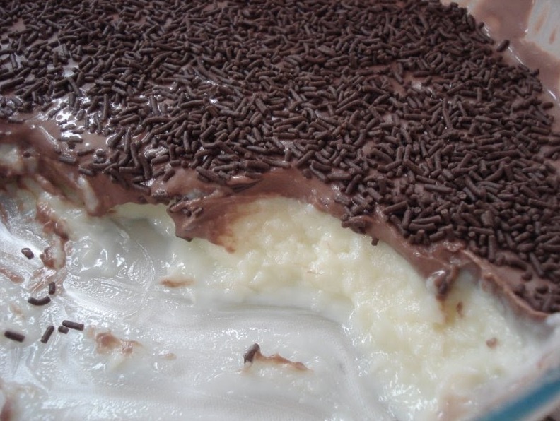 Aprenda a fazer doce de prestígio gelado fácil e rápido para adoçar a sua quarentena