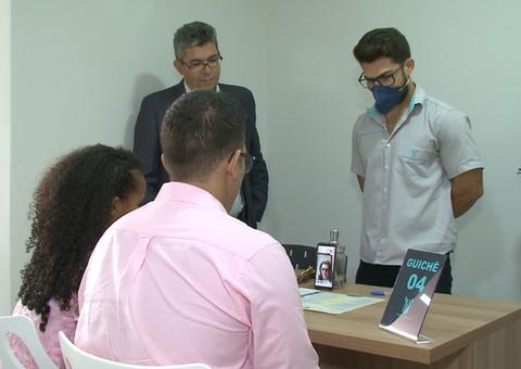 Em meio à pandemia, juiz faz casamentos no Recife por chamadas de vídeo no celular