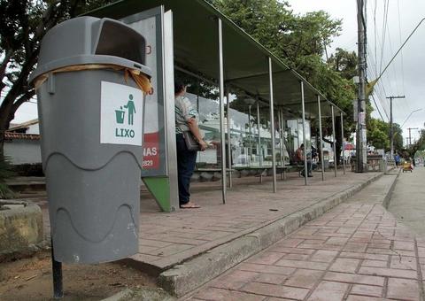 Instalação de 10 mil lixeiras em Manaus é meta da Semulsp
