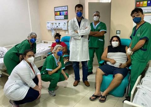 Hospital concede alta para dois pacientes com coronavírus em Manaus 