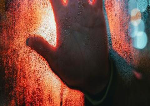 Especialistas afirmam que teste rápido de coronavírus pode ajudar a pôr fim ao isolamento