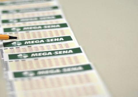 Mega-Sena: Aposta única fatura prêmio de R$ 4, 9 milhões