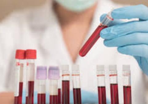 Familiares de índia infectada fazem exames para coronavírus no Amazonas