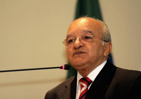 José Melo é inocentado de ação que o responsabilizava por massacre no Compaj 