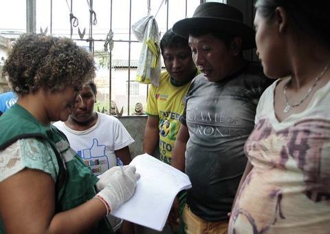 Para reduzir contágio, índios venezuelanos são realocados em Manaus