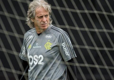 Em isolamento, Jorge Jesus usa redes sociais para falar sobre saudade da nação rubro-negra