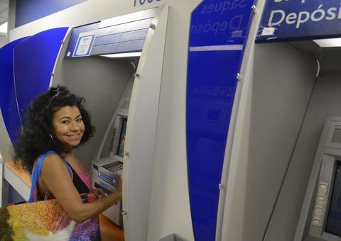 Governo antecipa prazo final de saque do abono do PIS-Pasep