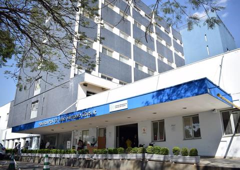 Sem poder voltar para casa por falta de oxigênio, idoso morre de coronavírus no hospital