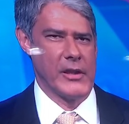 Jornal Nacional repercute caso de estupro envolvendo ex-BBB Felipe Prior 