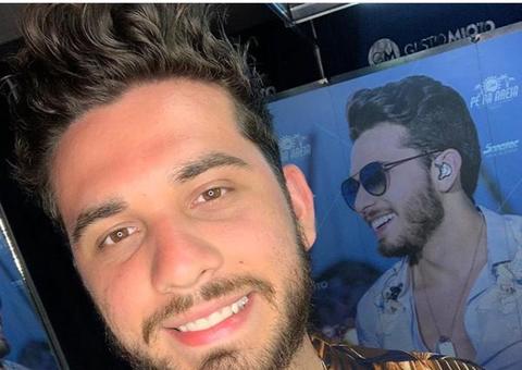 Sertanejo Gustavo Mioto entra na onda das lives e anuncia show na web; Confira
