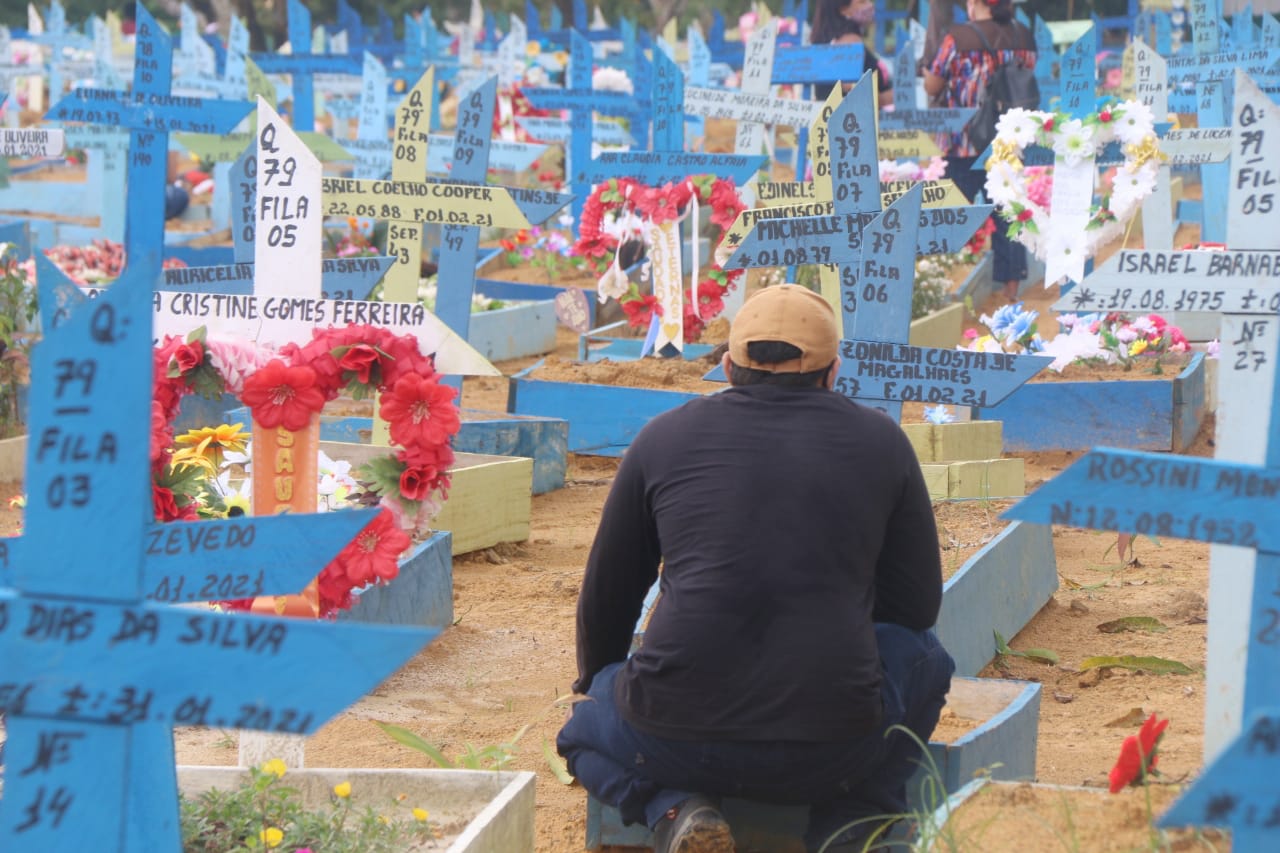 Especialistas apontam risco de terceira onda com 750 mil mortes no Brasil