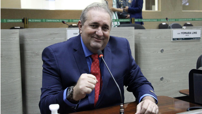 Vereador é investigado por contratar cunhadas e enteada em Manaus