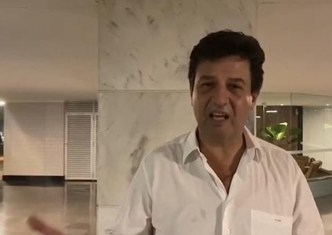 Ministro da Saúde participa dos shows na internet de Xand Avião e Jorge  & Mateus 