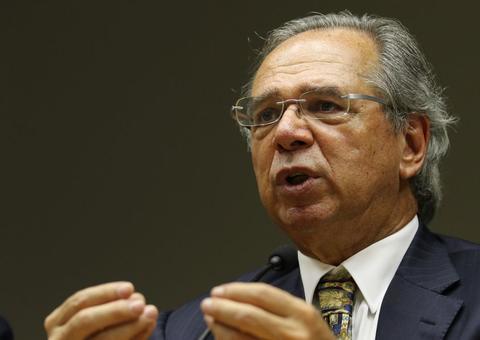 Brasil terá feriados antecipados para o período de quarentena, diz ministro