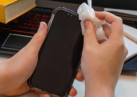 Aprenda a higienizar seu celular em tempos de pandemia