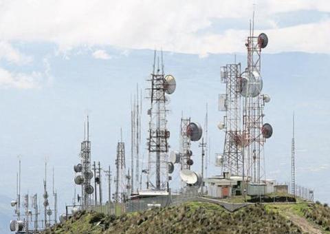 Governo vai usar sinal de celular para monitorar circulação de pessoas durante pandemia