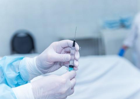 França vai usar anestesia para cavalo em pacientes com Covid-19