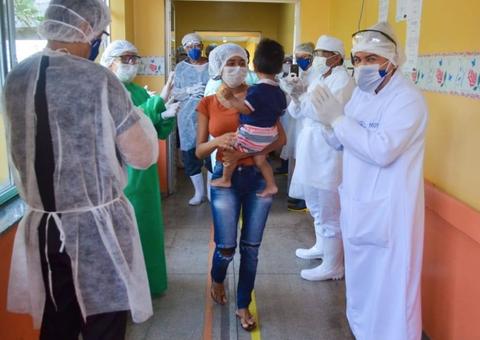 Bebê de 1 ano diagnosticado com coronavírus é curado no Amazonas