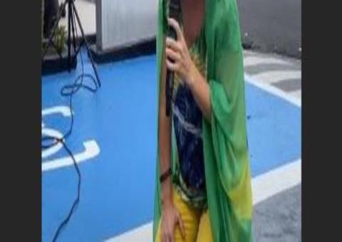 Em Manaus, fiéis ignoram isolamento e atendem convocação de Bolsonaro com oração pelo coronavírus