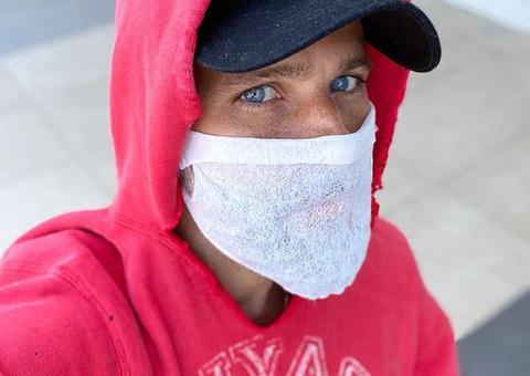 Bruno Gagliasso quebra a quarentena para acompanhar Giovanna Ewbank no médico 