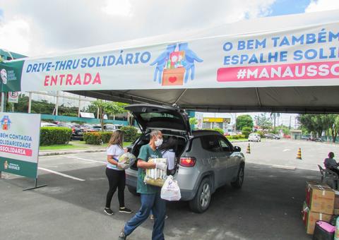 Drive-thru da campanha Manaus Solidária segue até esta quarta-feira