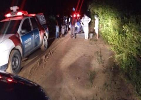 Em Manaus, corpo de homem é encontrado com mais de 30 tiros em ramal