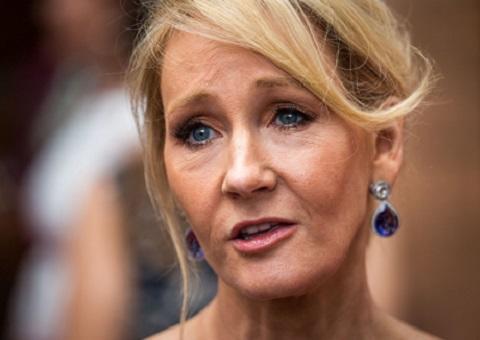 JK Rowling detona coaches que cobram produtividade de pessoas durante quarentena