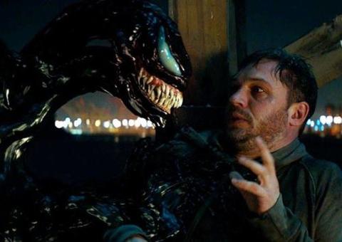 É você Venom? Vídeo de gosma preta que parece ter vida intriga web