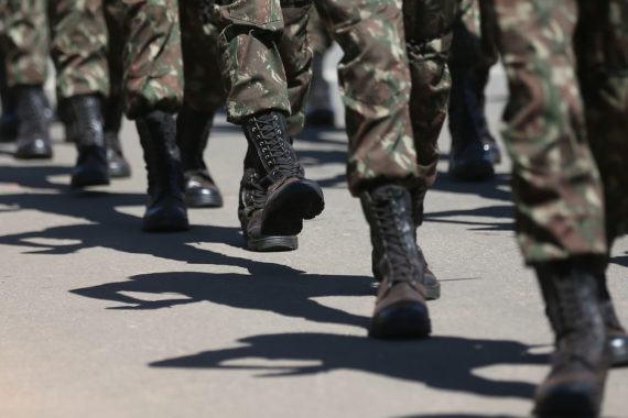 Exército tira do ar estudo que defende forma de isolamento que contraria Bolsonaro