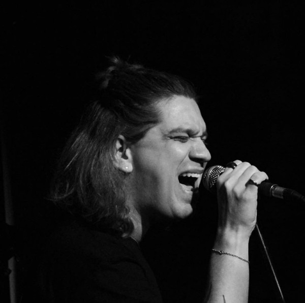 Luso Neto, Fernando Mangabeira e Hamilton Azevedo fazem lives shows nesta quinta