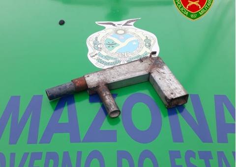 Adolescente é apreendido após ameaçar a própria irmã com arma caseira em Manaus