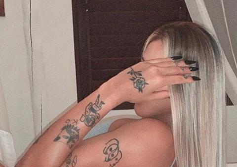 Pabllo Vittar dá 'viradinha' de lado e mostra bumbum GG: 'Luísa Sonza é você?