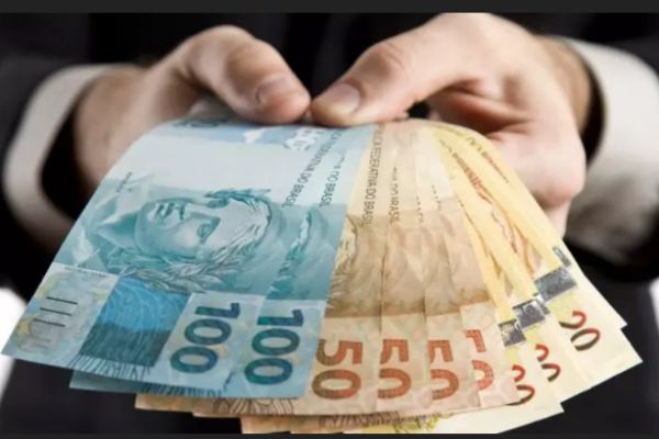 Auxílio emergencial começa a ser pago hoje; veja quem recebe