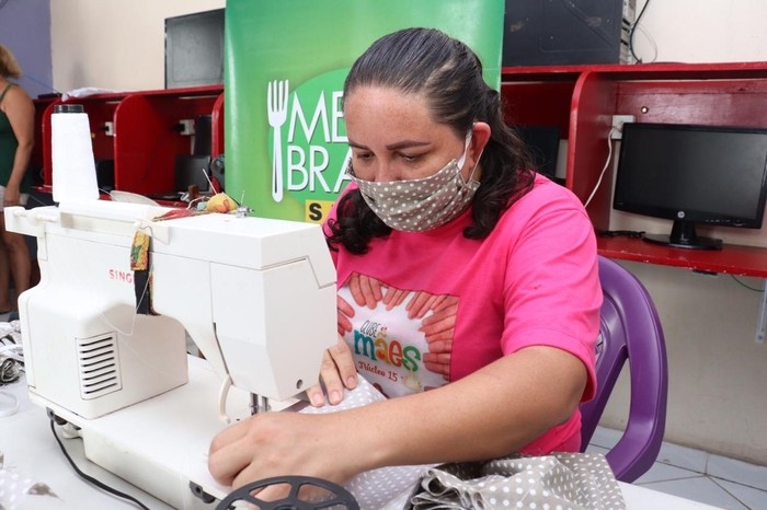 Sesc e Senac doam máscaras para abrigos na campanha Um Ato de Amor