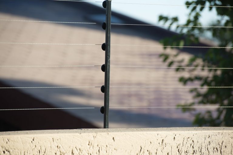 Em Manaus, dupla invade clínica médica e furta R$ 10 mil em objetos 