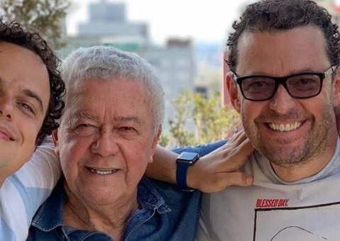 Fernando Rocha desabafa após pai e filho serem diagnosticados com coronavírus 