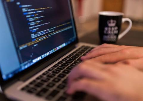 Prefeitura lança edital para cursos on-line gratuitos em Manaus