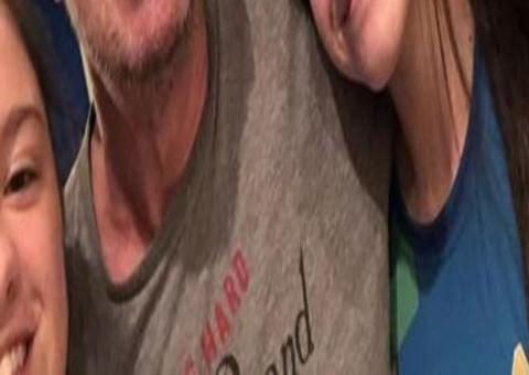 Perfil de Gugu abre álbum de fotos e homenageia apresentador que faria 61 anos