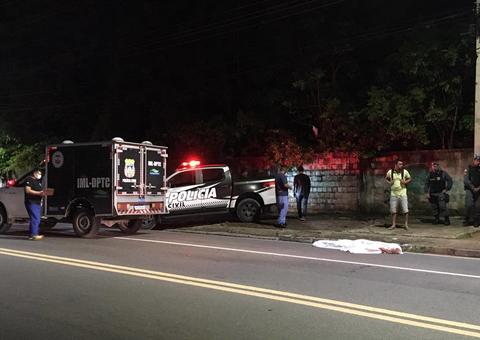Criminosos matam adolescente em frente à escola em Manaus 
