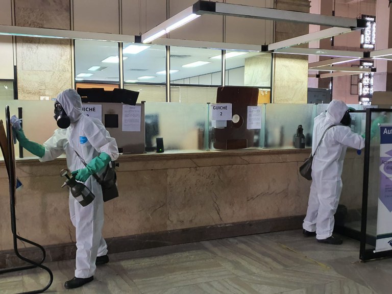 Forças armadas irão participar da descontaminação de espaços públicos