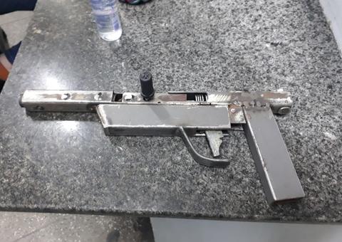 Homem é preso com arma caseira na zona Norte de Manaus 
