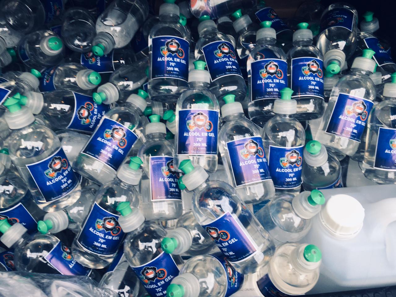 Após morte de policiais, associação distribui equipamentos de proteção para militares