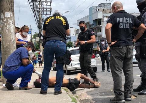 Em manhã sangrenta, jovem é linchado por justiceiros enfurecidos em Manaus