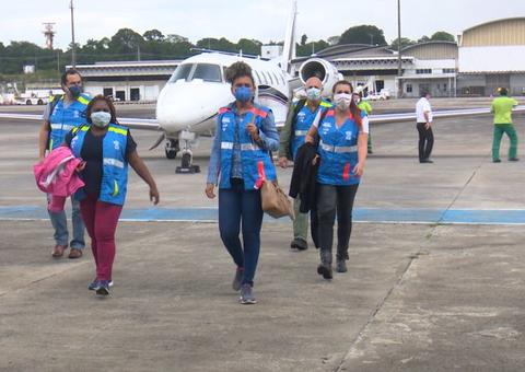 Manaus recebe 16 voluntários da saúde para reforçar pessoal no Delphina Aziz