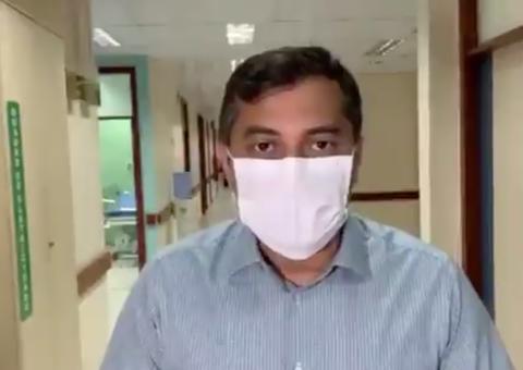 Wilson Lima muda gabinete para hospital Nilton Lins e pede desculpas por fala ao Judiciário